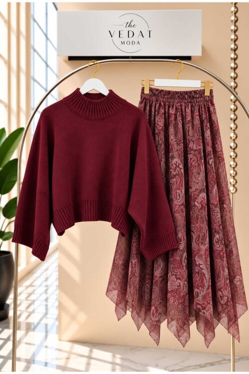 Kadın Oversize Triko Bluz - Asimetrik Kesim Tül Etekli Takım -0630