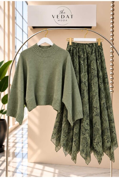 Kadın Oversize Triko Bluz - Asimetrik Kesim Tül Etekli Takım -0630